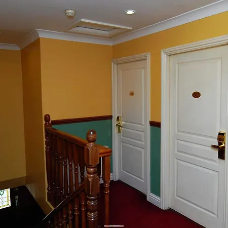 Palmerstown Guest house 3*
